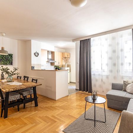 Gozsdu White Raven Residence 305 Будапеща Екстериор снимка